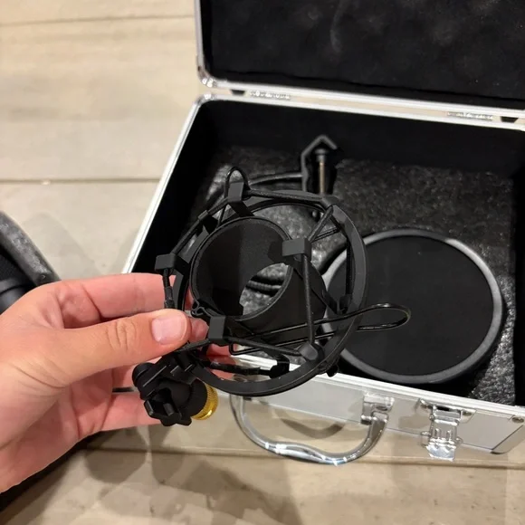 Maono USB Microphone Kit - Picture 6 of 8